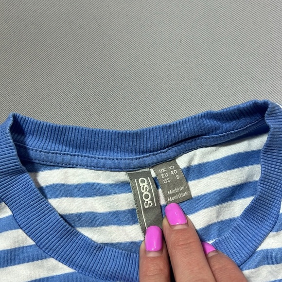 Women’s asos tee - Picture 2 of 6